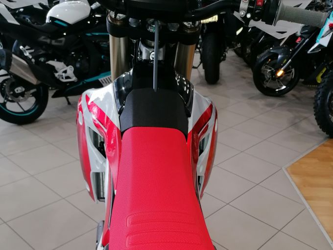 FANTIC XEF 310 ENDURO 4