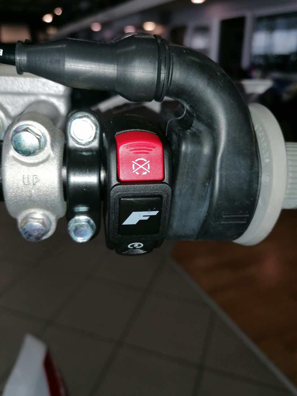 FANTIC XEF 310 ENDURO 4