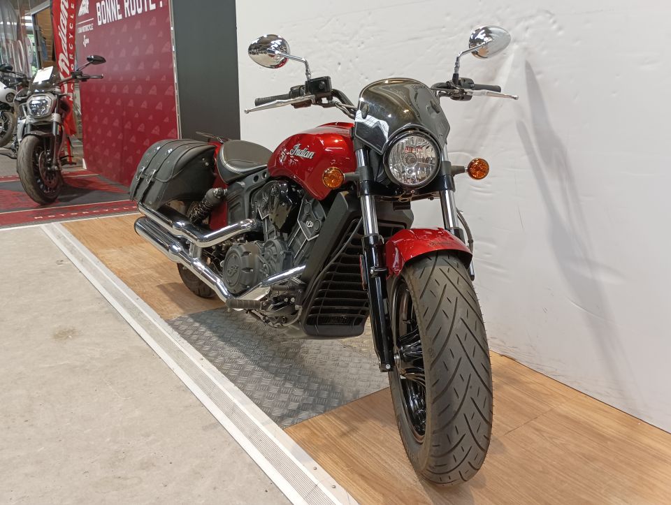INDIAN SCOUT SIXTY 4
