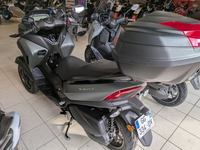 YAMAHA TRICITY 300 4