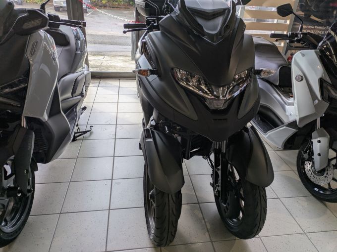 YAMAHA TRICITY 300 4