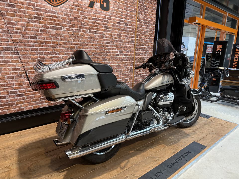 HARLEY-DAVIDSON TOURING ELECTRA GLIDE 1745 ULTRA LIMITED 4