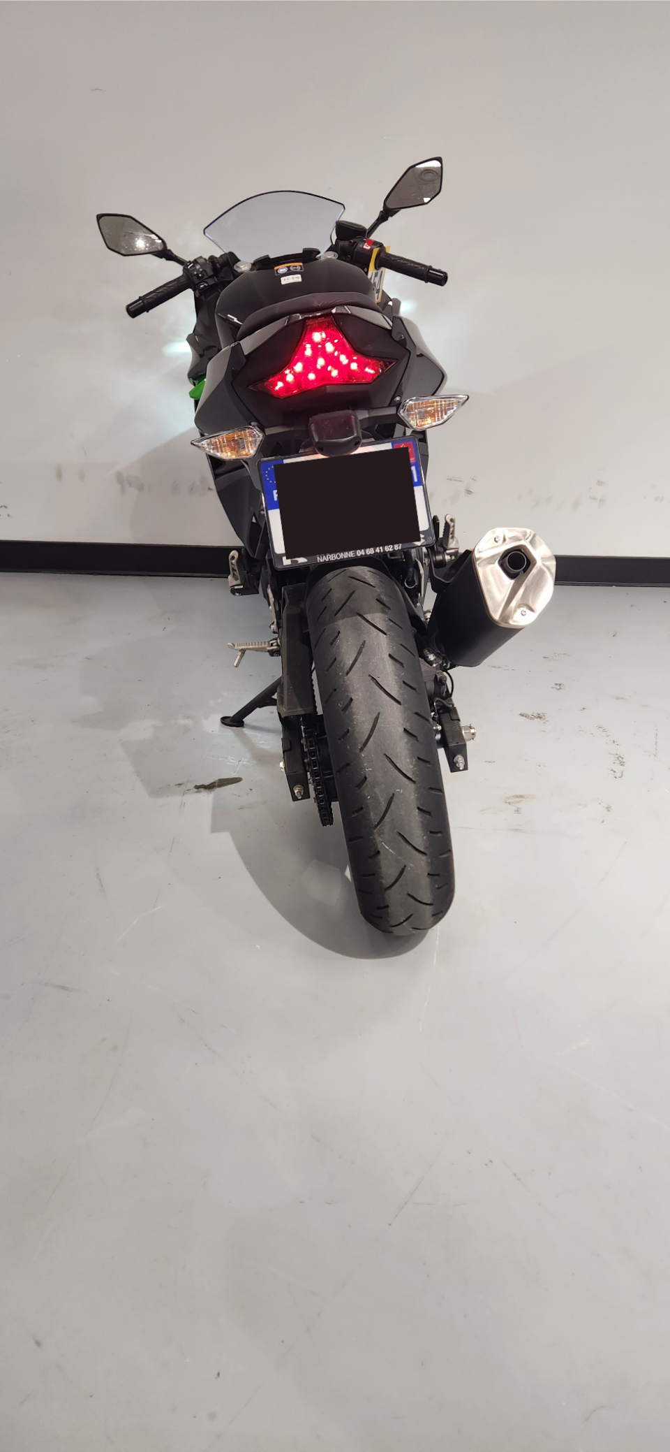 KAWASAKI NINJA 400 4