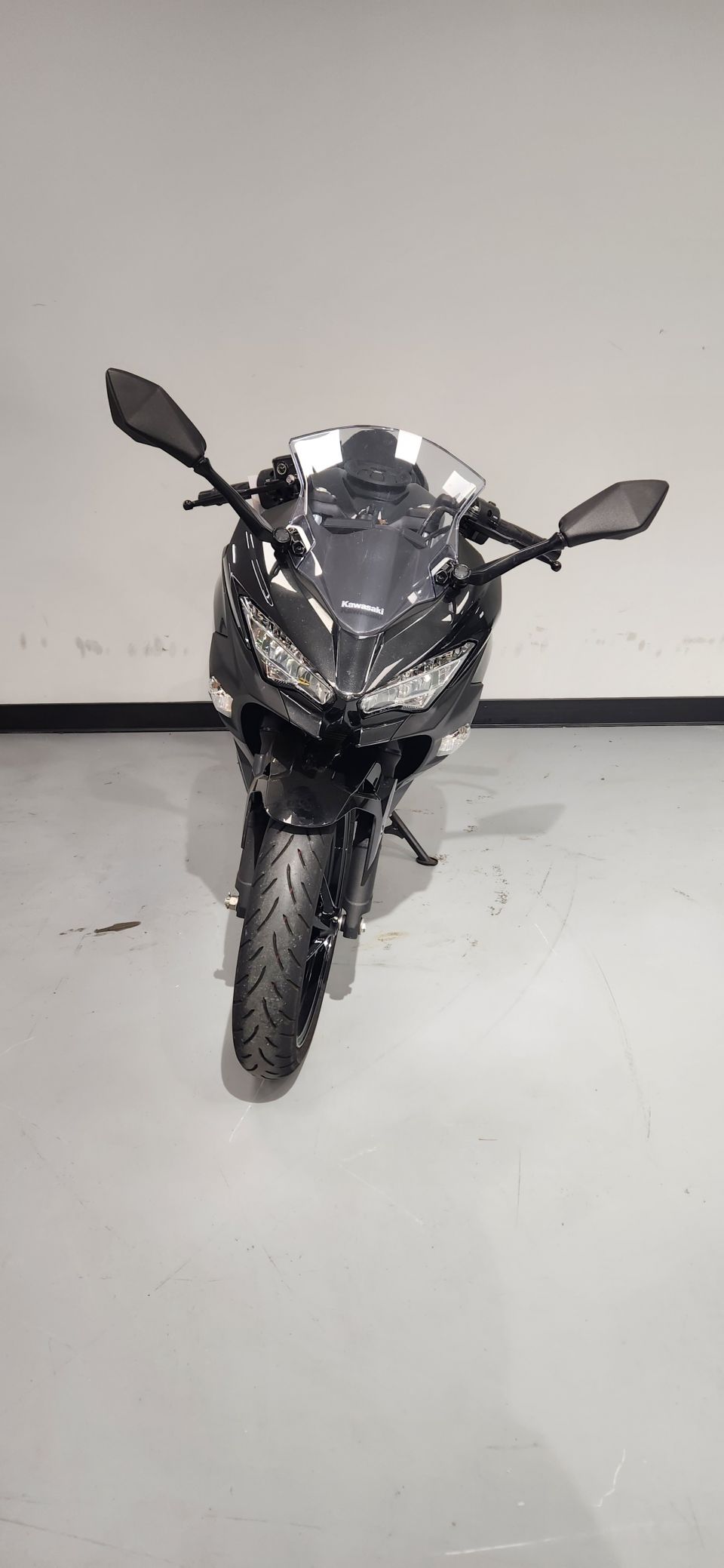 KAWASAKI NINJA 400 4