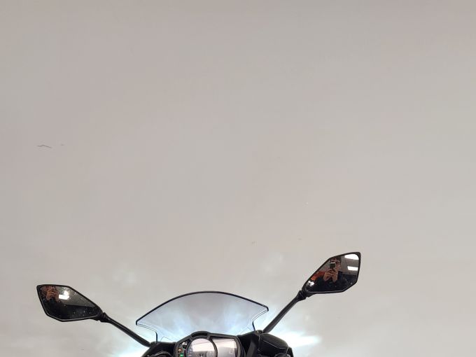 KAWASAKI NINJA 400 4