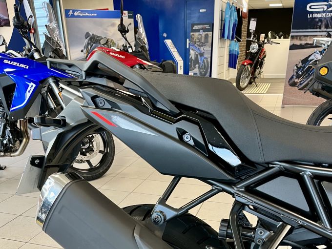 SUZUKI V-STROM 800DE 4