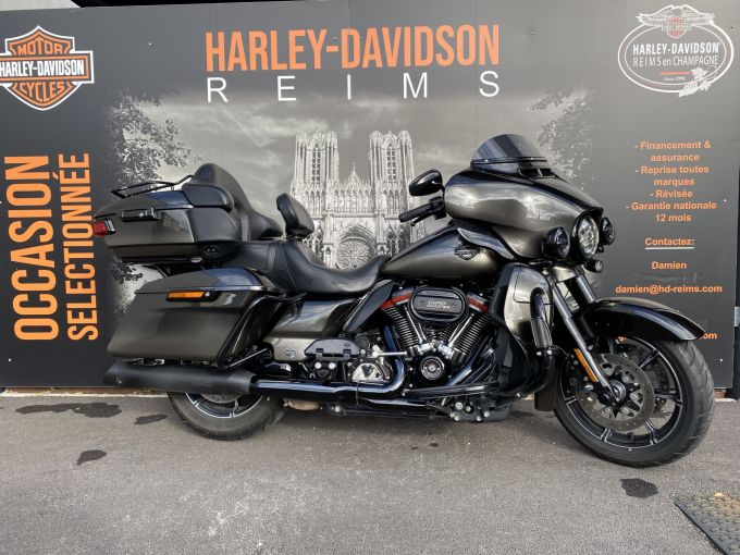 HARLEY-DAVIDSON TOURING ELECTRA GLIDE 1923 ULTRA CVO 4