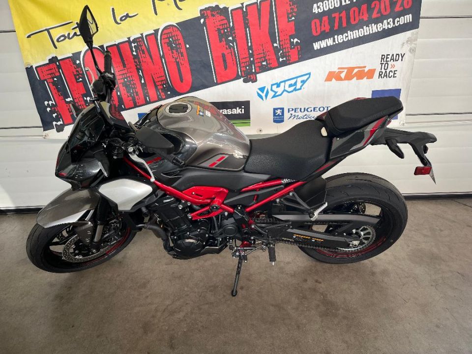 KAWASAKI Z 900 4