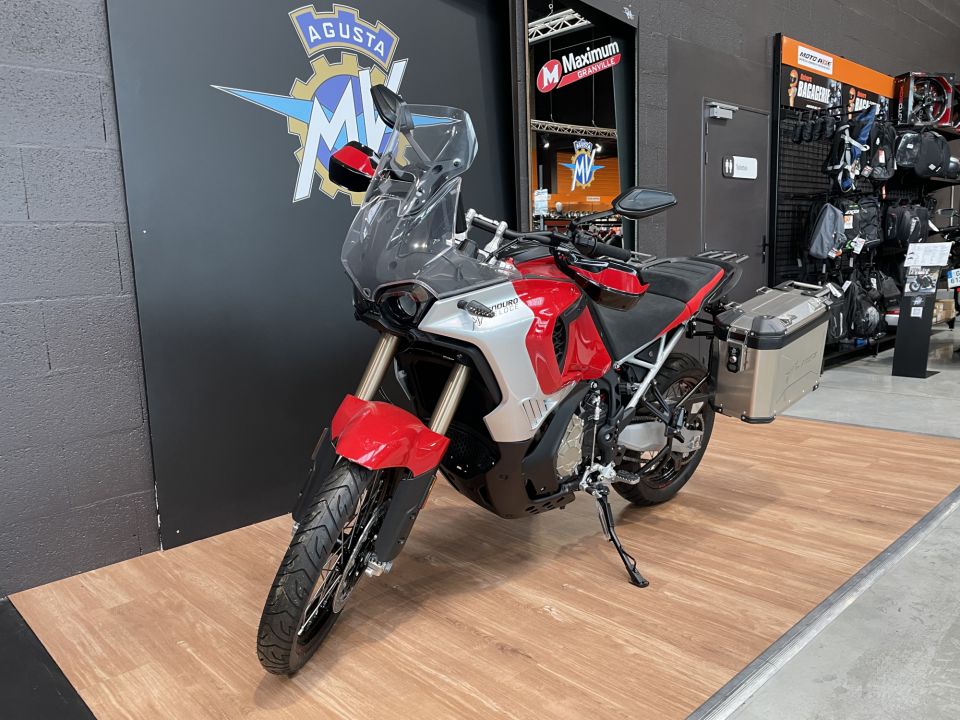 MV AGUSTA ENDURO VELOCE 4