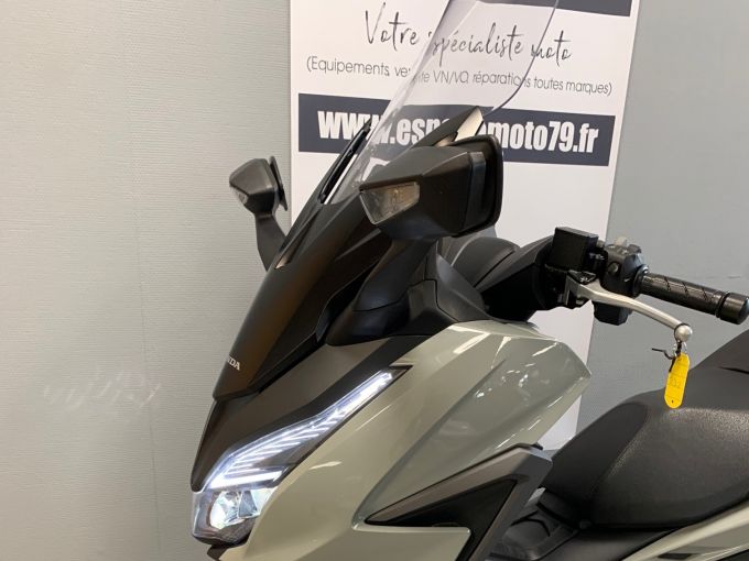 HONDA NSS FORZA 125 4