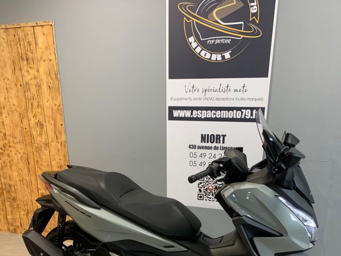 HONDA NSS FORZA 125 4