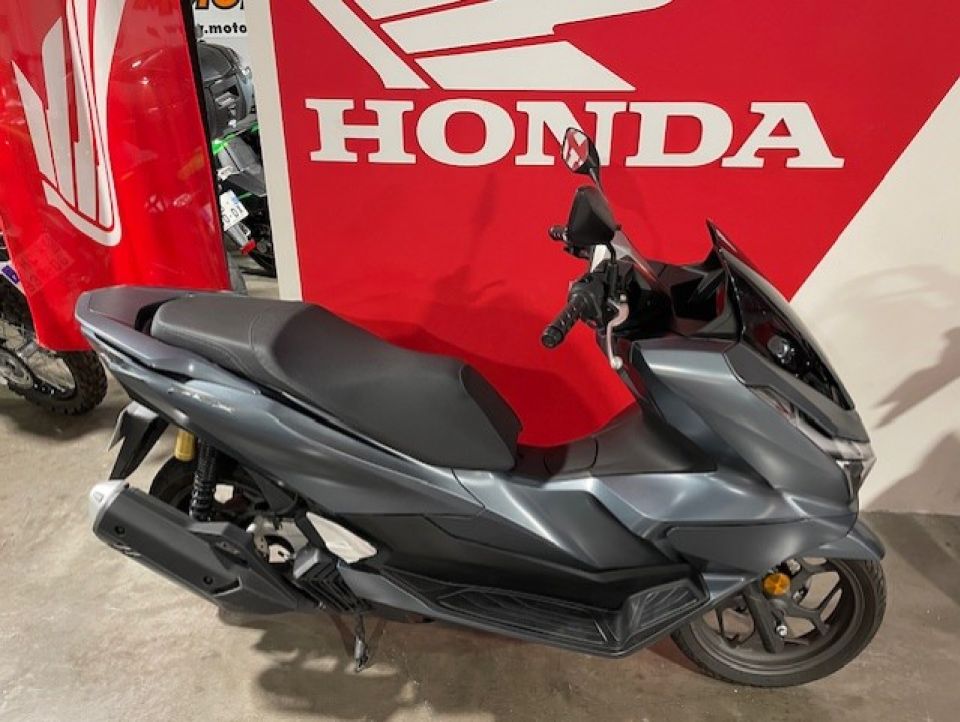 HONDA PCX 125 4