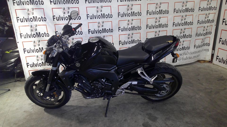 YAMAHA FZ1 4