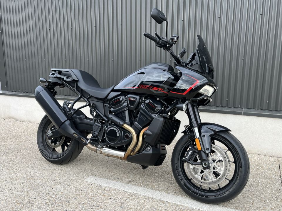 HARLEY-DAVIDSON ADVENTURE PAN AMERICA 1250 4