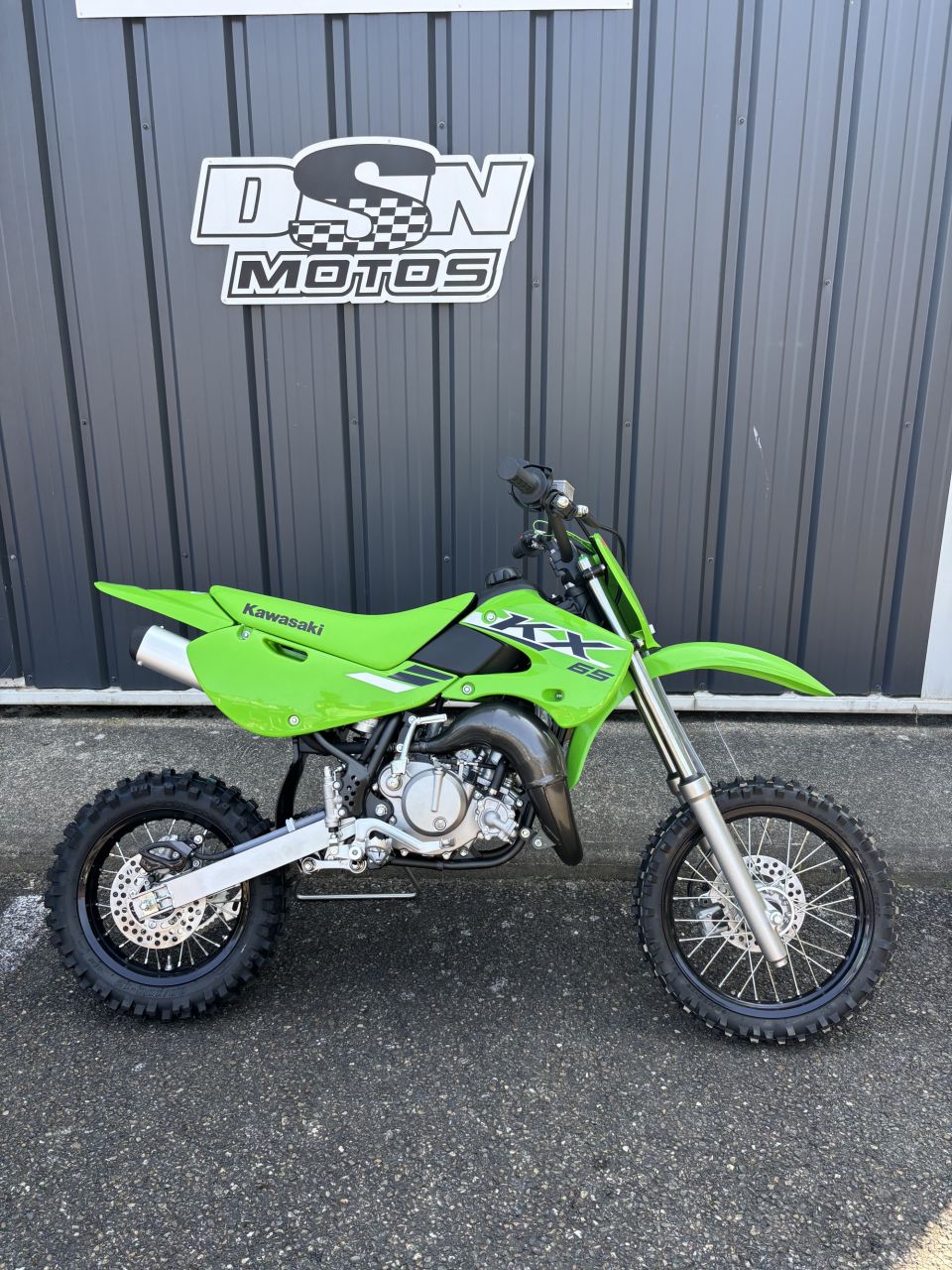 KAWASAKI KX 4