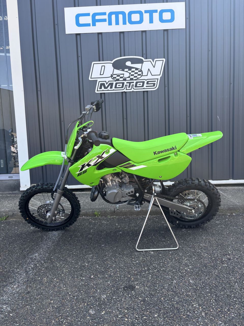 KAWASAKI KX 4