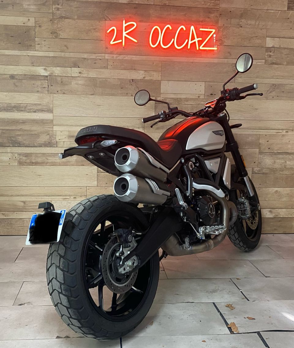 DUCATI MONSTER S 1100 4