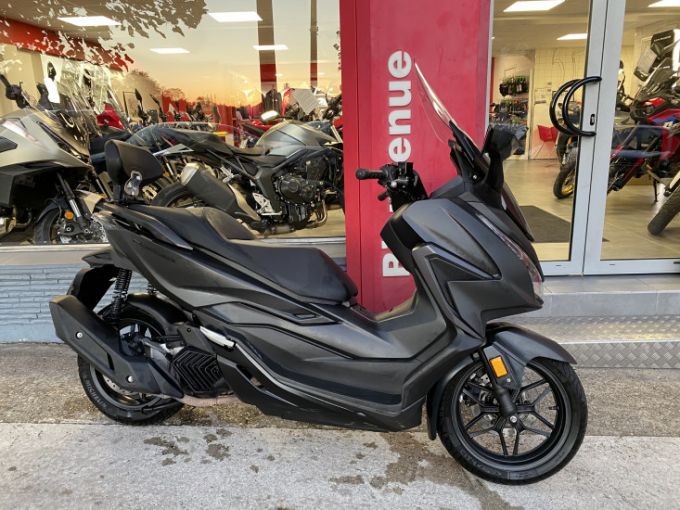 HONDA FORZA 125 ABS 4