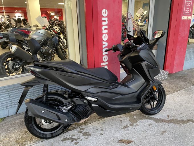 HONDA FORZA 125 ABS 4