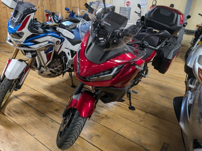 HONDA NT 1100 DCT 4