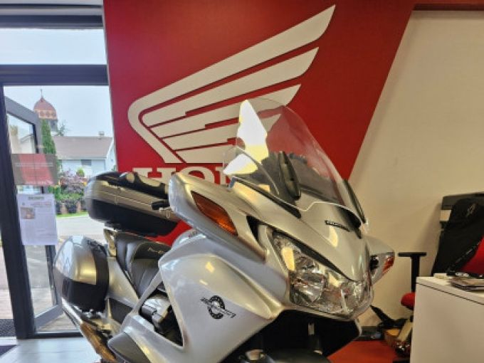 HONDA ST 1300 PAN EUROPEAN 4