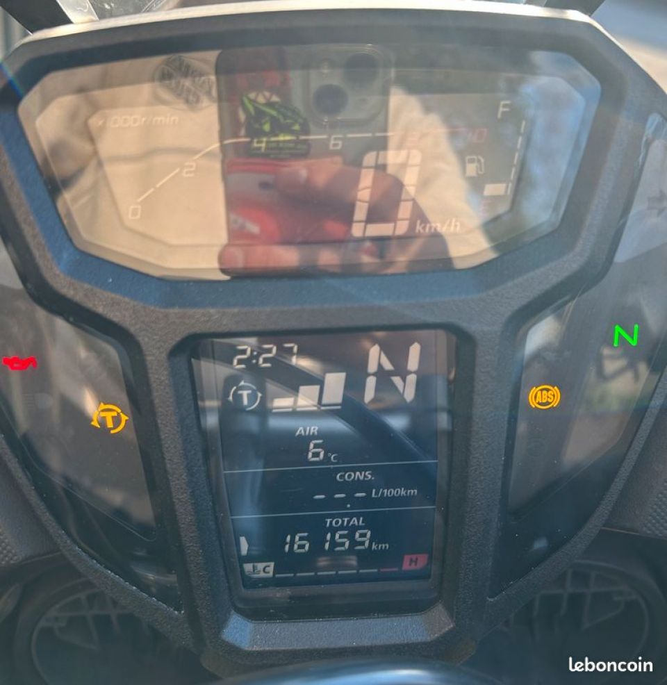 HONDA AFRICA TWIN CRF1000D DCT 4