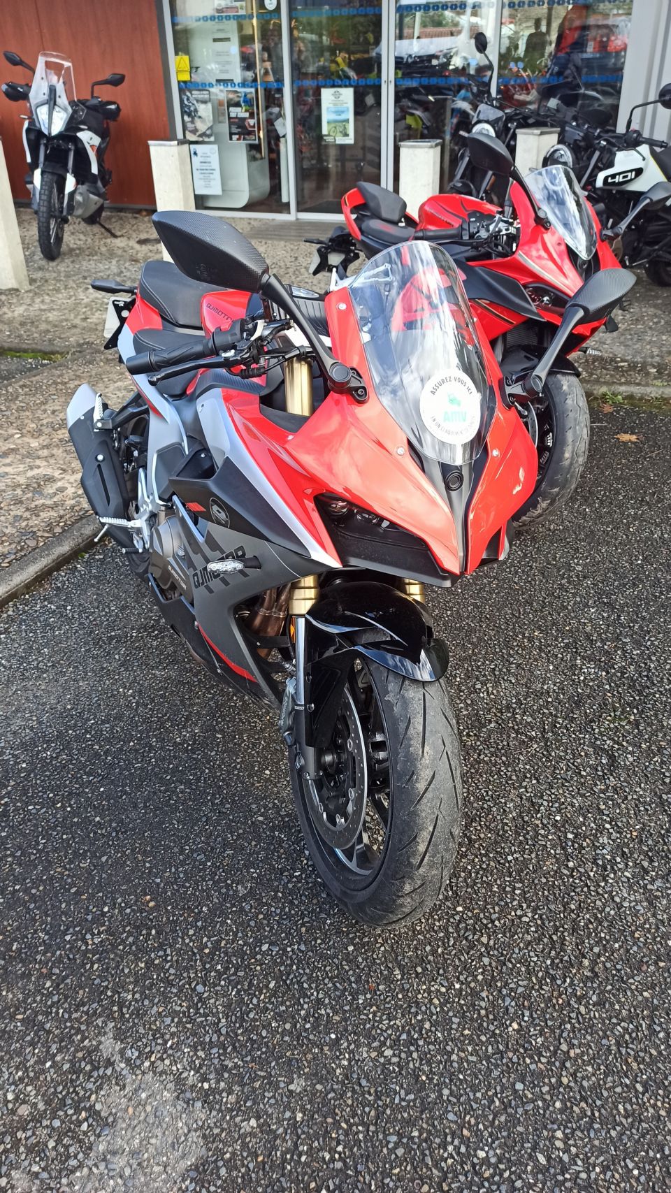 QJ MOTOR SRK 600 RS 4