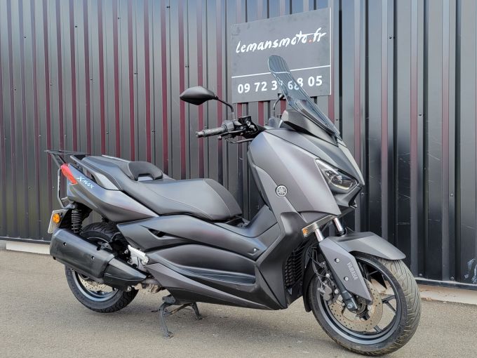 YAMAHA XMAX 300 4