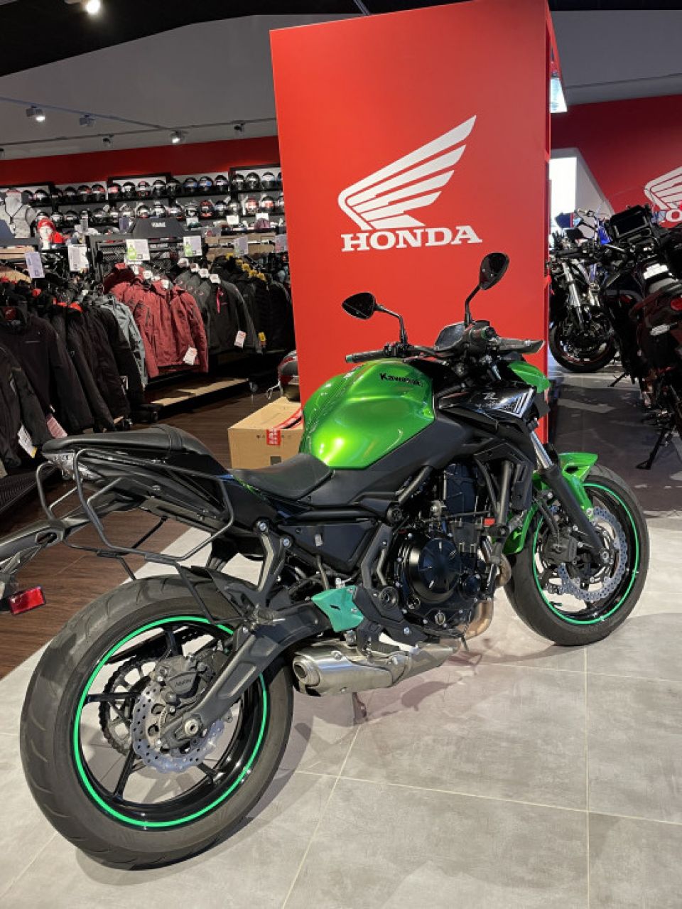 KAWASAKI Z650 - Z650 4