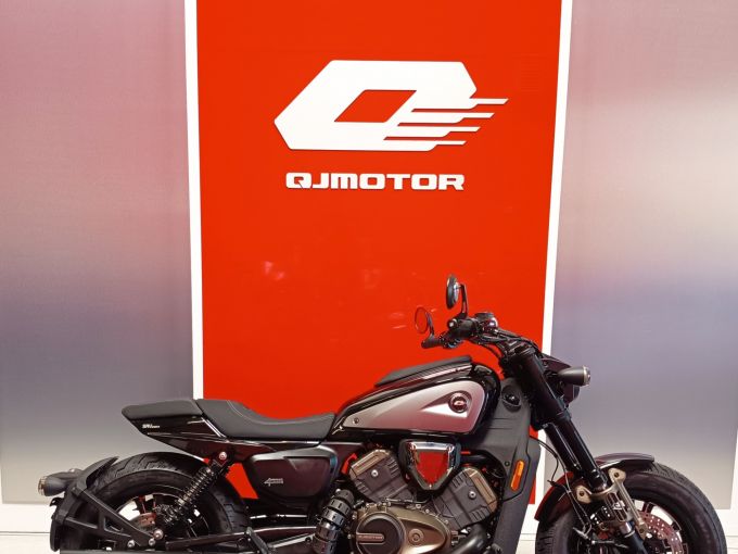 QJ MOTOR SRV 600 4