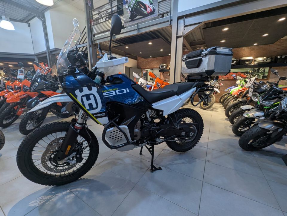 HUSQVARNA NORDEN 901 EXPEDITION 4