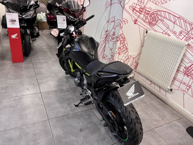 KAWASAKI Z 650 (47.5CV) 4