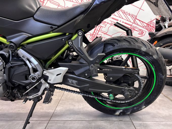 KAWASAKI Z 650 (47.5CV) 4