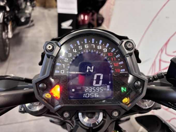 KAWASAKI Z 650 (47.5CV) 4