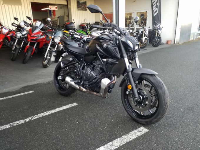 YAMAHA MT 07 700 4