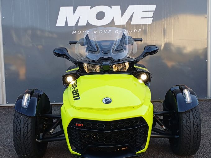 CAN-AM SPYDER F3-S 4