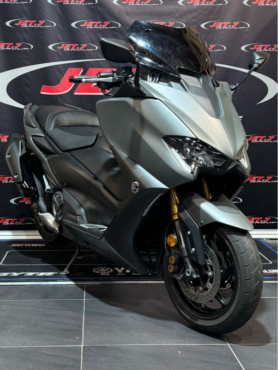 YAMAHA XP T-MAX 560 TECH MAX KAMO 4