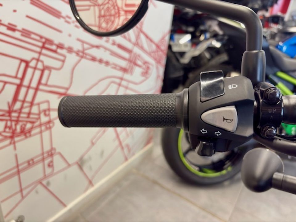 HONDA CMX 500 REBEL 4