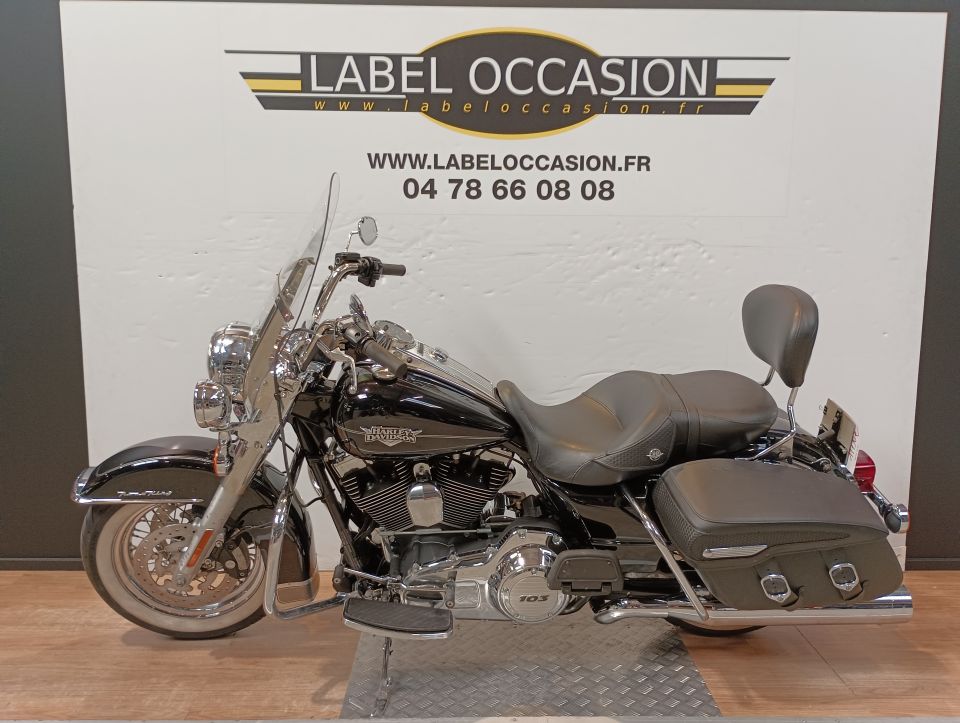 HARLEY-DAVIDSON Road king 4