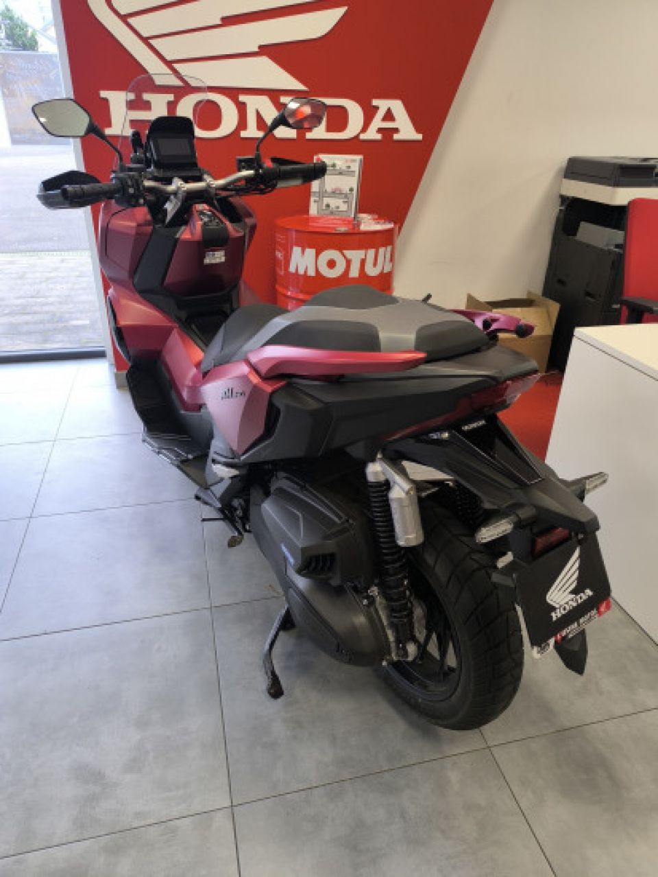 HONDA ADV 350 4