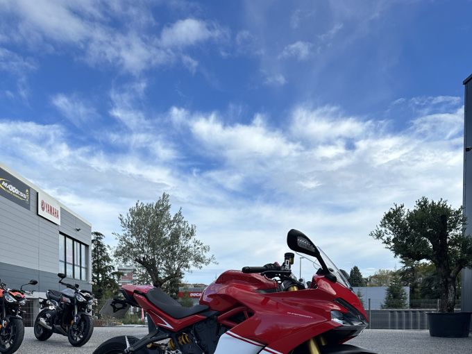 DUCATI SUPERSPORT 939 4