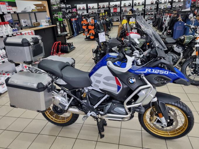BMW ADVENTURE 1200 4