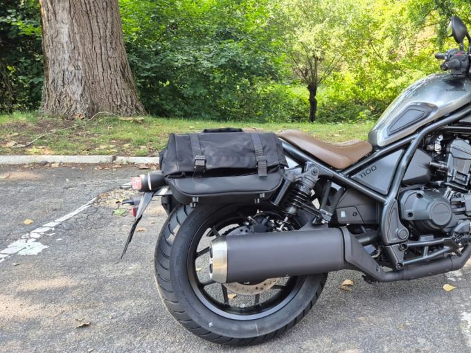 HONDA CMX 1100 REBEL 4