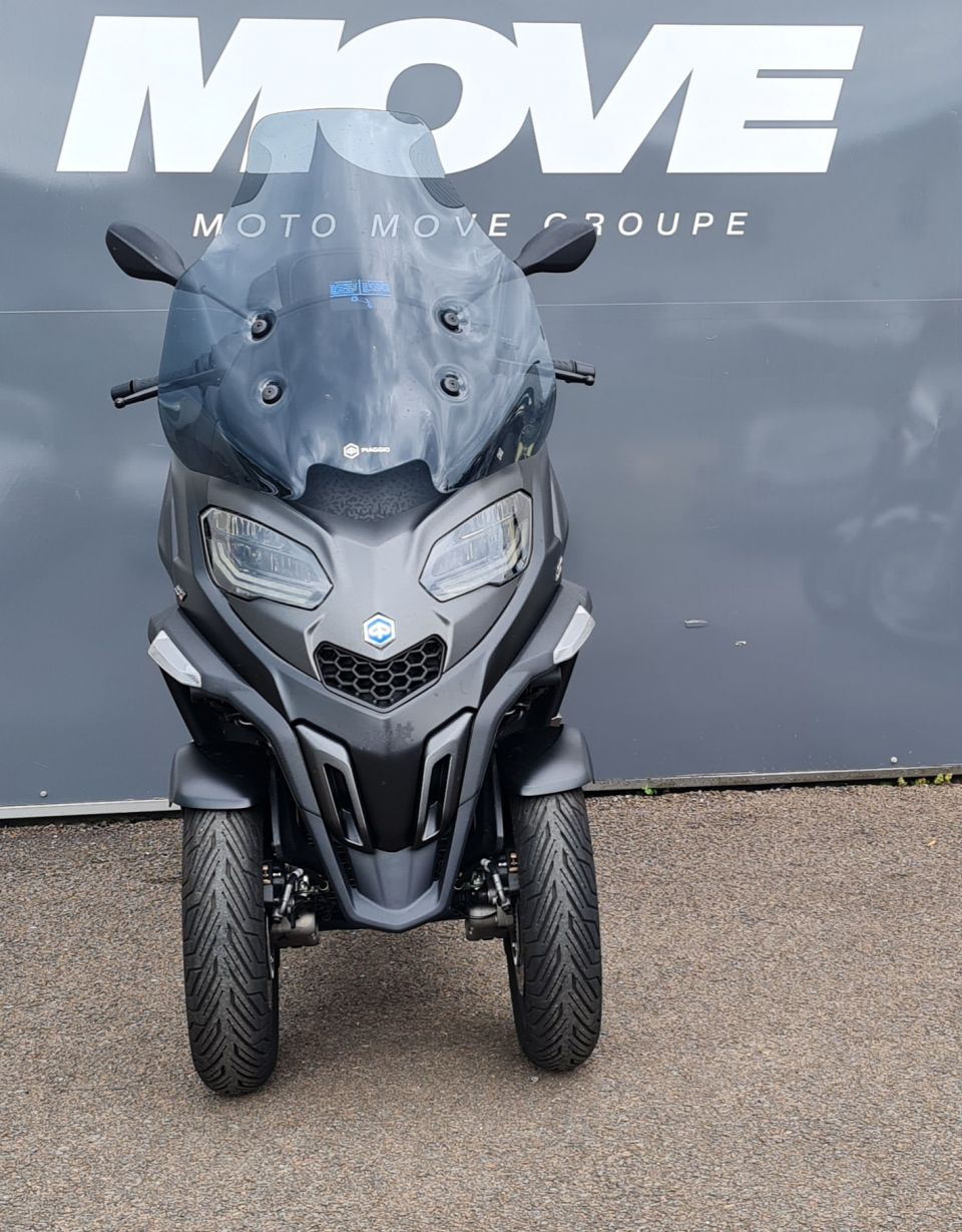 PIAGGIO MP3 530 HPE EXCLUSIVE 4