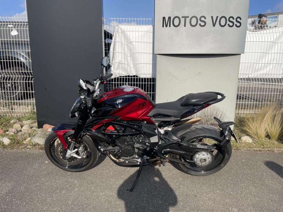 MV AGUSTA BRUTALE 800 RR 4