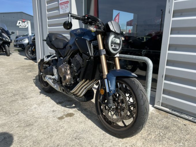 HONDA CB650R 4