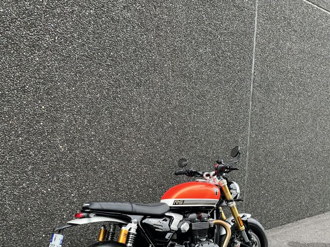 TRIUMPH SPEED TWIN 1200 4