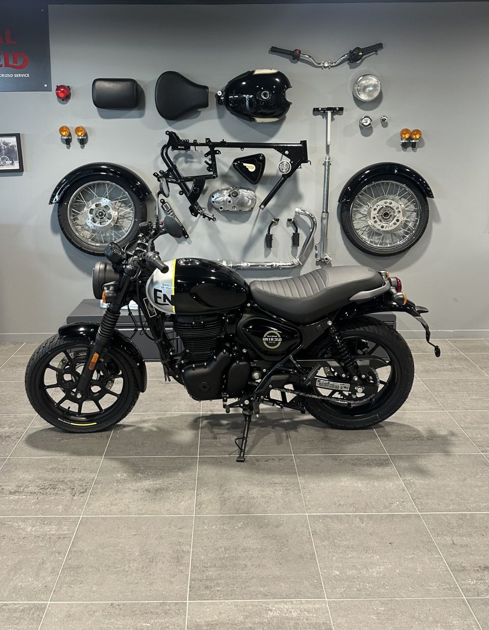 ROYAL ENFIELD HNTR 350 4