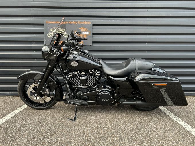 HARLEY-DAVIDSON TOURING ROAD KING 1868 SPECIAL 4