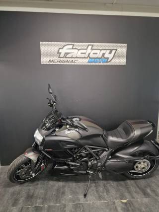DUCATI DIAVEL CARBON - 2016